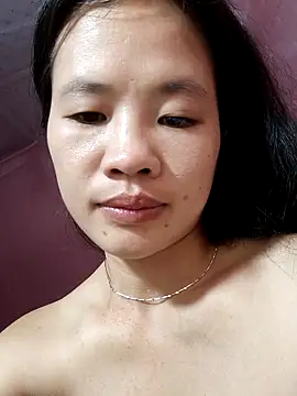 MISSINKUTE live sex cam