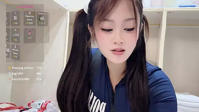 yueyue2003's cam snapshot