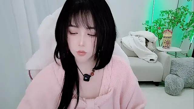 Evangelin-e live sex cam