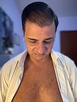 SecretlyDD's cam snapshot