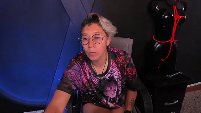 Kali_Panther's cam snapshot