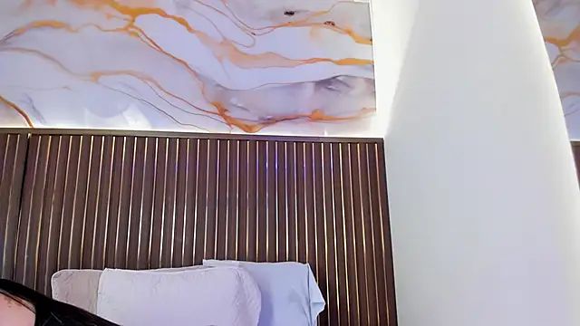 Roxie-NS's cam snapshot