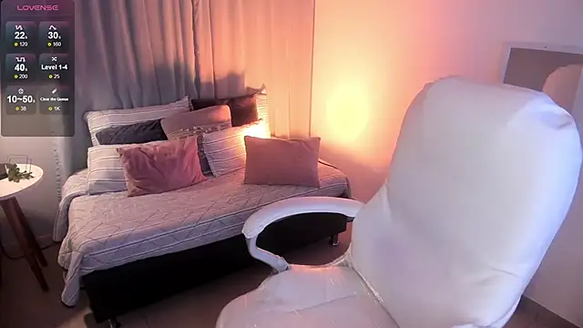 Raven_sweeteyes's cam snapshot