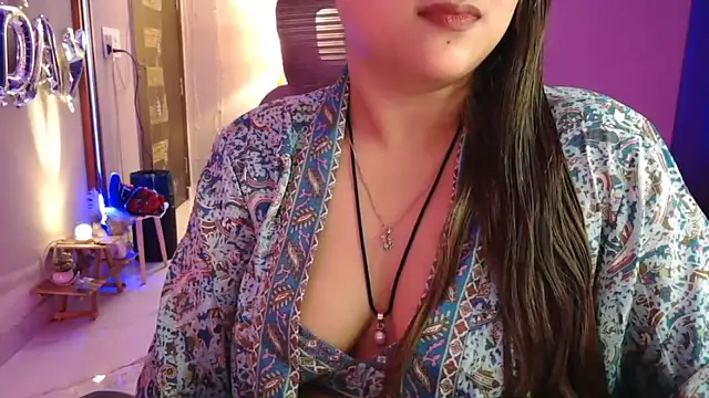 Mitikaa's cam snapshot