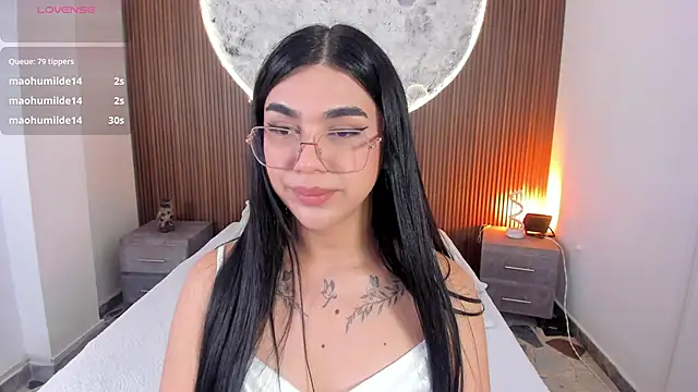 RoseCassie live sex cam