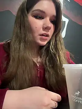 PumaShyXD live sex cam