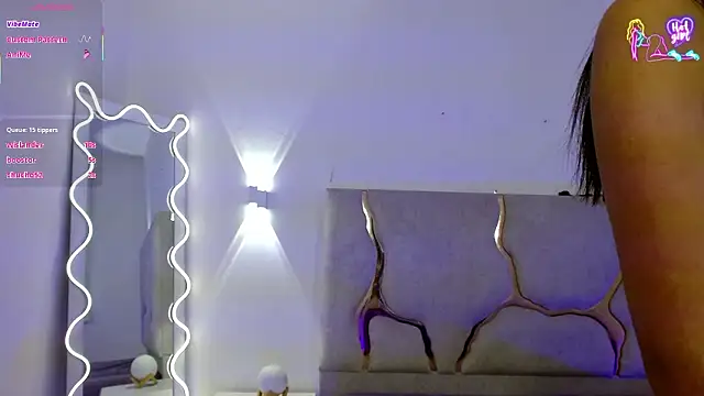 TINY_TAY's cam snapshot