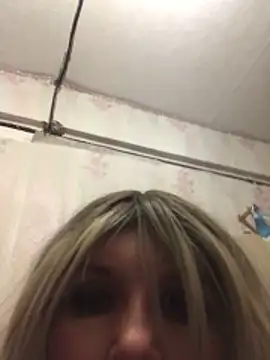 Snejnaya's cam snapshot