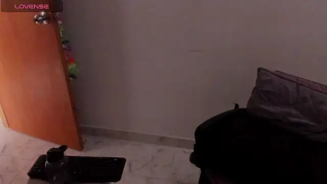 ashley_sans2000 live sex cam