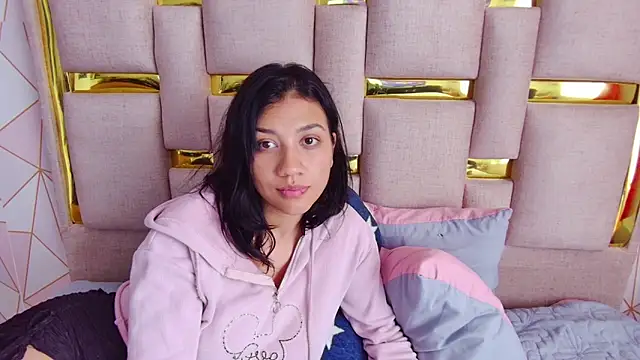 nina_carther's cam snapshot