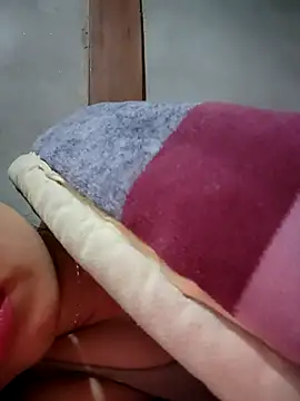 aki_zz69's cam snapshot