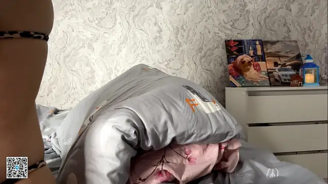 CindyHines live sex cam