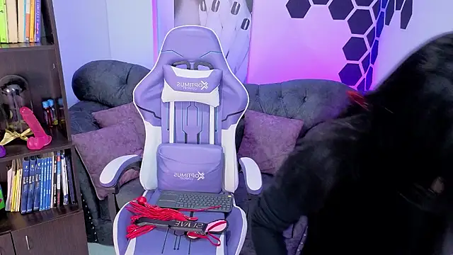 Adie__Brown's cam snapshot