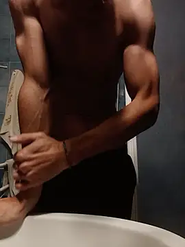 MrMancino's cam snapshot