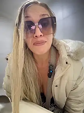 MARILYNRICHTER's cam snapshot