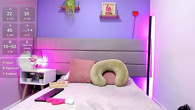 Alicebrooks_'s cam snapshot