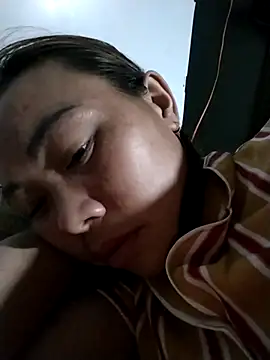 Bella-222's cam snapshot