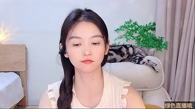 Coco-Sweetie live sex cam