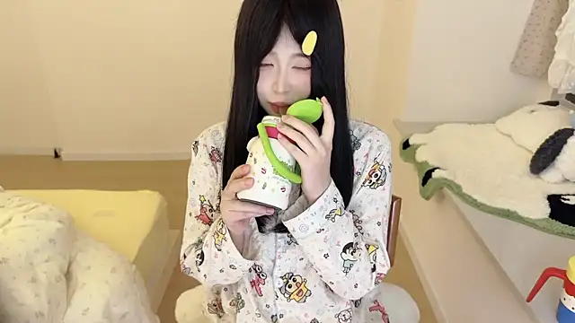 Onefiona's cam snapshot