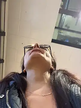 NataKitten live sex cam