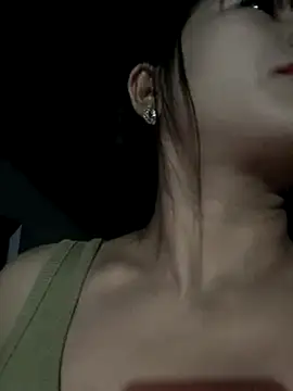 apple0011's cam snapshot