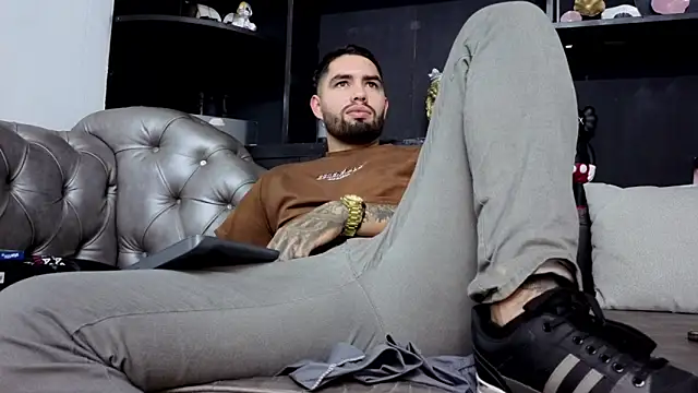 matteosantos live sex cam