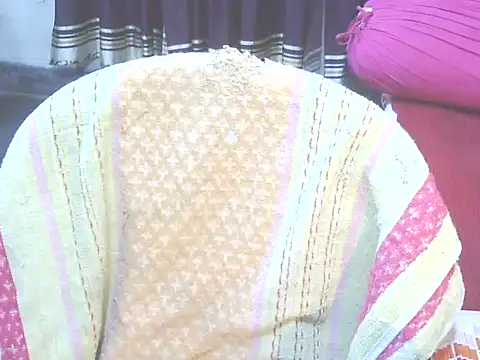 Nusrat_Faria's cam snapshot