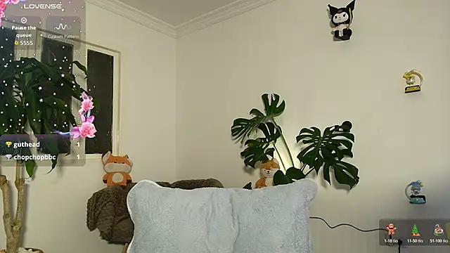 skyyfoxpraga live sex cam