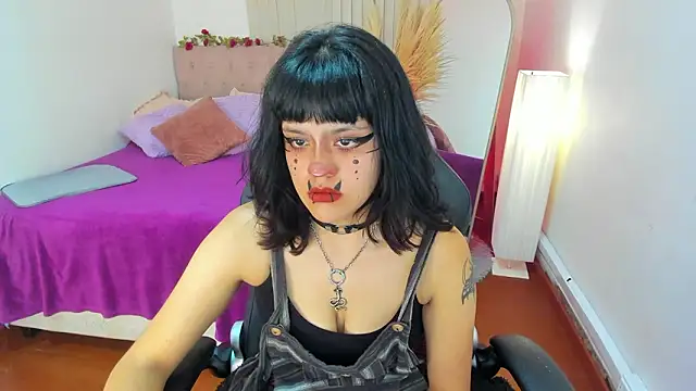 Nahemot_sadish's cam snapshot