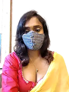 Queen-dhivya's cam snapshot