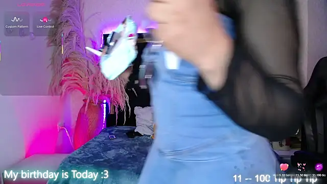 Moon_Water__ live sex cam