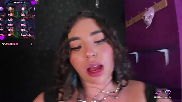 Bagiolett live sex cam