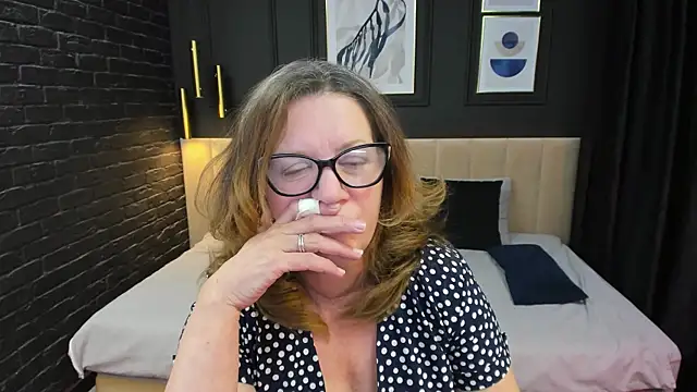 LeaPure's cam snapshot