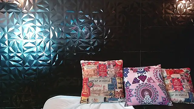 PINK__LOLA1 live sex cam