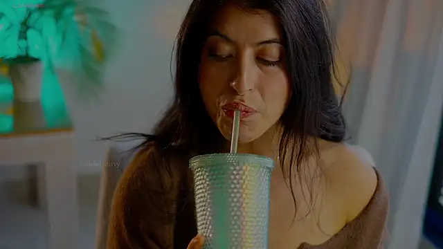 anabelcurvy live sex cam