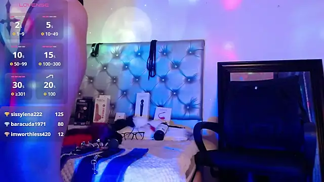 gisell_taylor18's cam snapshot