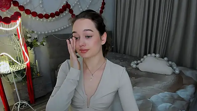 MiracleCurly live sex cam