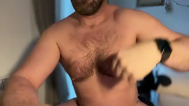 Mr_Beef live sex cam