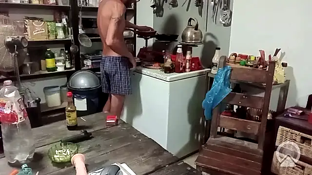 hornyhippies0080's cam snapshot