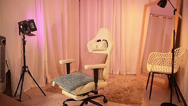 Madisonlara1's cam snapshot