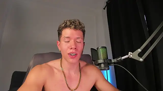 nathan_blake live sex cam