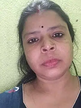 DesiRiya101's cam snapshot