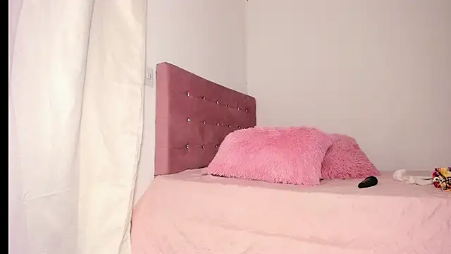 lovely_fit's cam snapshot