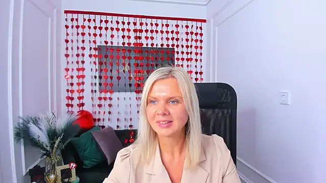 AgathaKlouin's cam snapshot