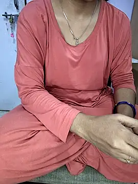 Cute-Telugu-Teacher's cam snapshot