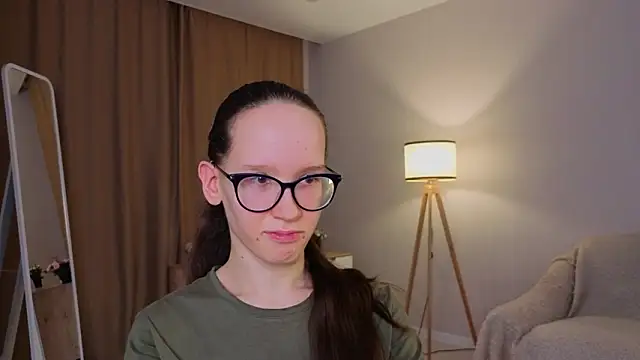 BettyBrowni live sex cam