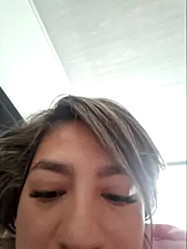 Ambar_Cortes's cam snapshot