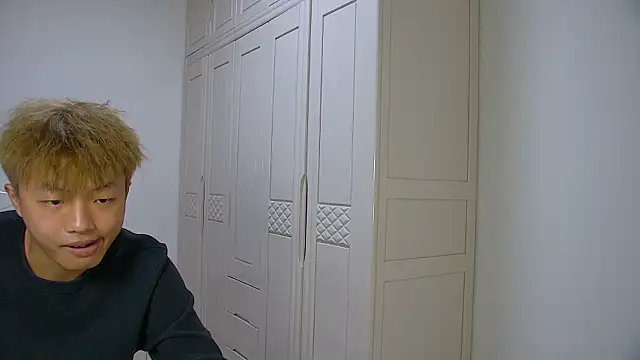 Chocolates-001 live sex cam