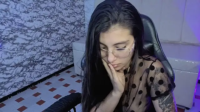 Cristal_love_v's cam snapshot