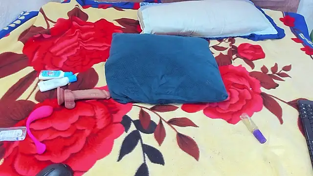 Jazmin040_'s cam snapshot